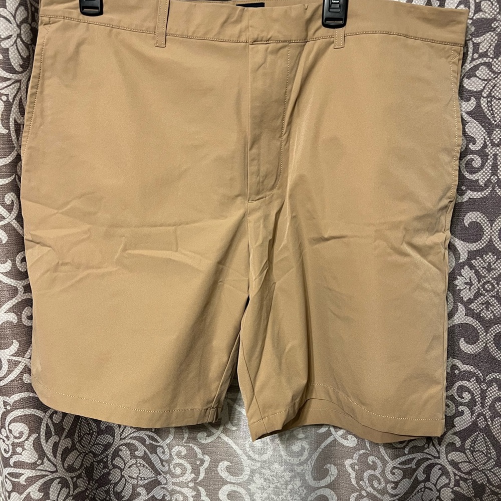 Men's Tan Shorts